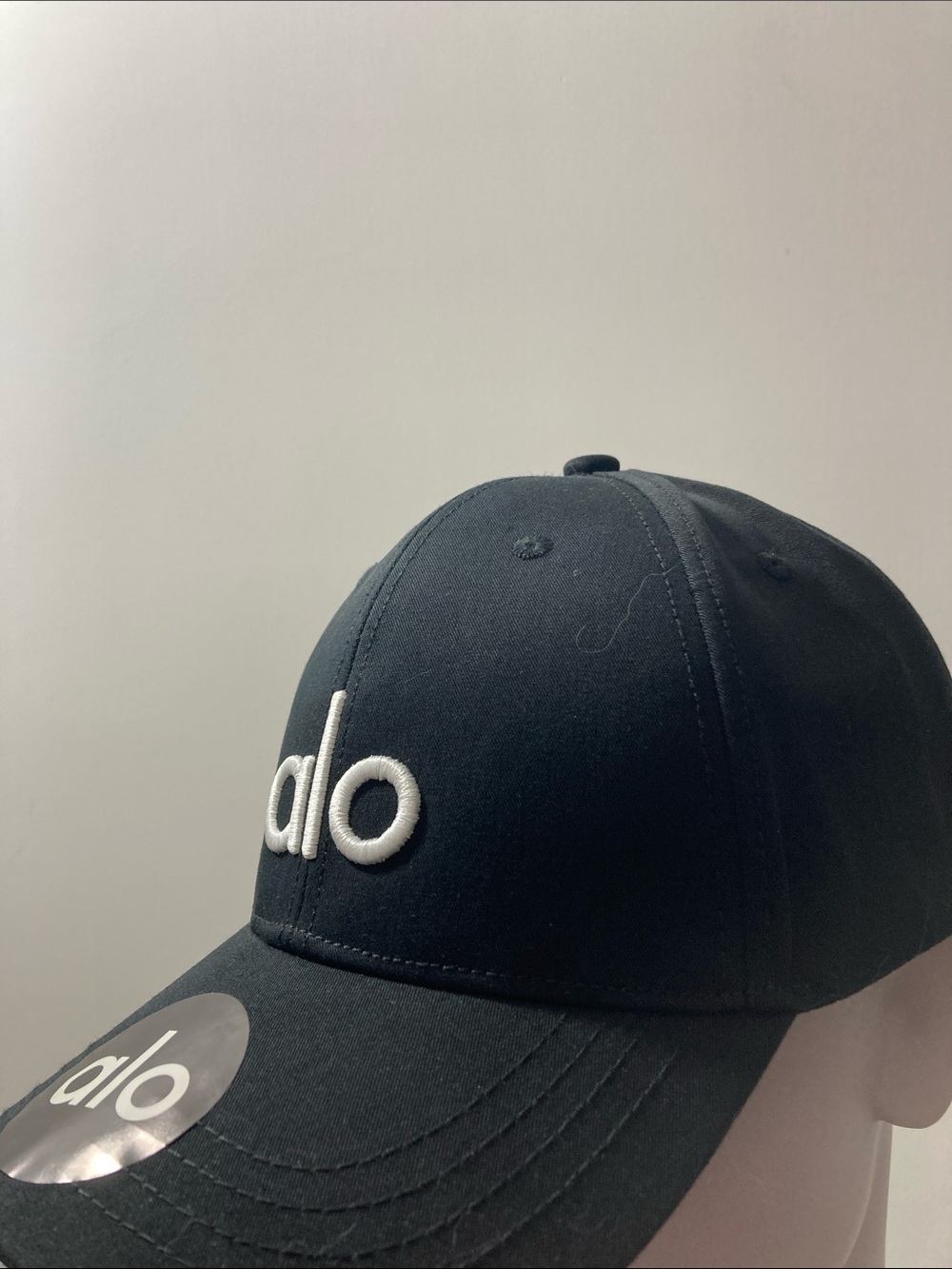 ALO Yoga Black Baseball Cap with White Logo - Picture 2 of 3